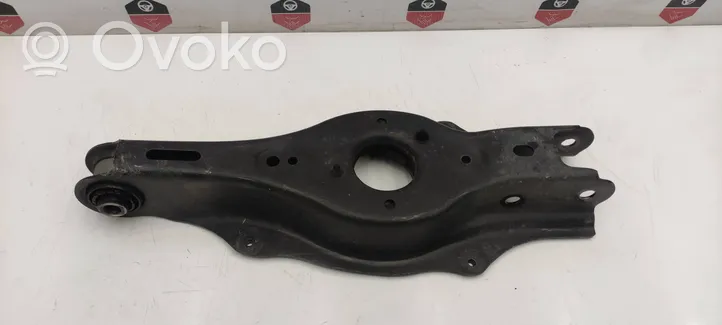 KIA Stinger Rear upper control arm/wishbone 