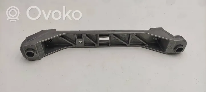 BMW M4 F82 F83 Kita variklio skyriaus detalė 7290345