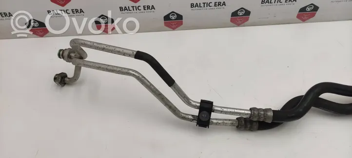 BMW M4 F82 F83 Vaihdelaatikon öljynjäähdyttimen letku 487834122