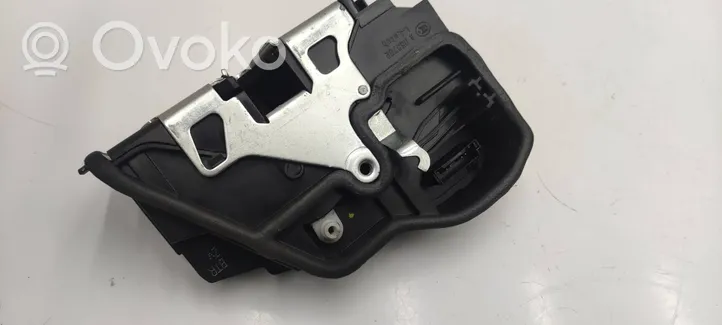 BMW 5 F10 F11 Front door lock 7229458