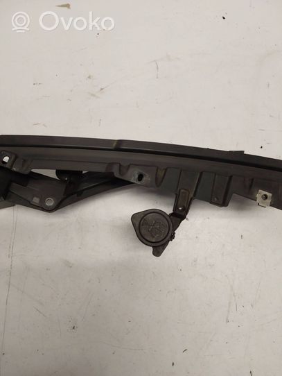 BMW X5 E70 Supporto di montaggio del parafango 7157990