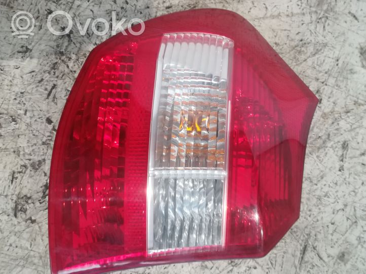 BMW 1 E81 E87 Lampa tylna 