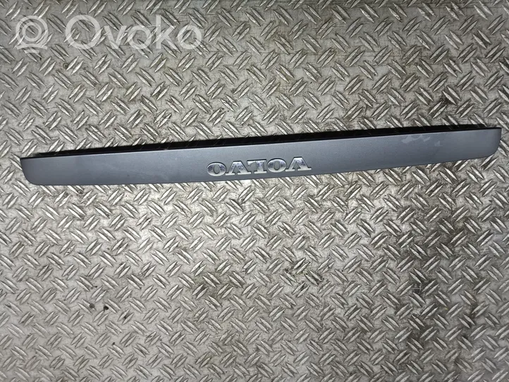 Volvo V50 Rekisterikilven valo 
