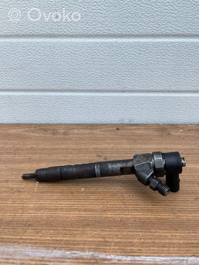 Mercedes-Benz E W210 Fuel injector A6110700587