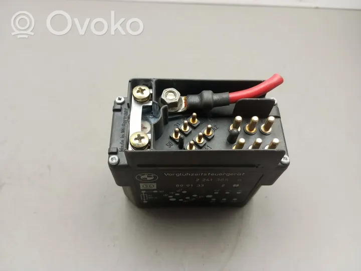 BMW 3 E30 Przekaźnik / Modul układu ogrzewania wstępnego 2241385