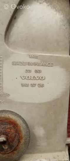 Volvo 850 Lampy tylnej klapy bagażnika 9133726