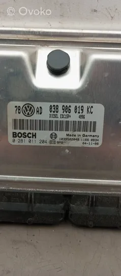 Volkswagen PASSAT B5.5 Sterownik / Moduł ECU 038906019KC
