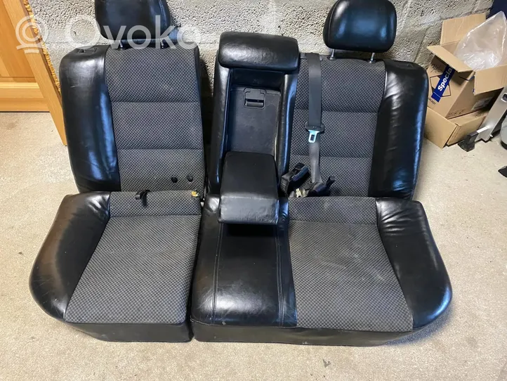 Opel Vectra B Rear seat 