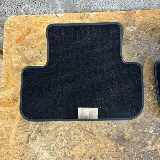 Audi A4 S4 B8 8K Tapis de sol arrière 