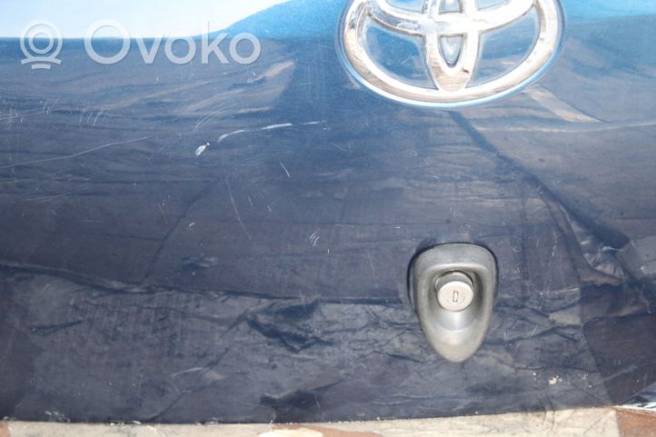 Toyota Yaris Galinis bortas (bortelis) 