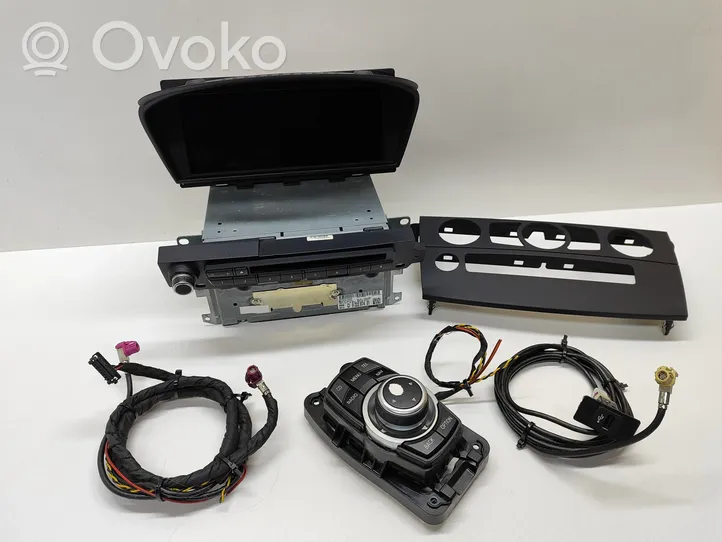 BMW 5 E60 E61 Radio/CD/DVD/GPS-pääyksikkö 9222874