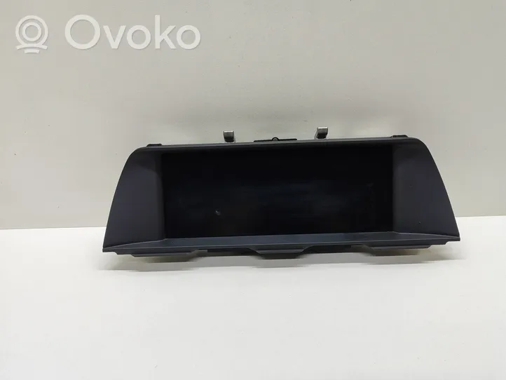 BMW 5 F10 F11 Monitori/näyttö/pieni näyttö 9241826