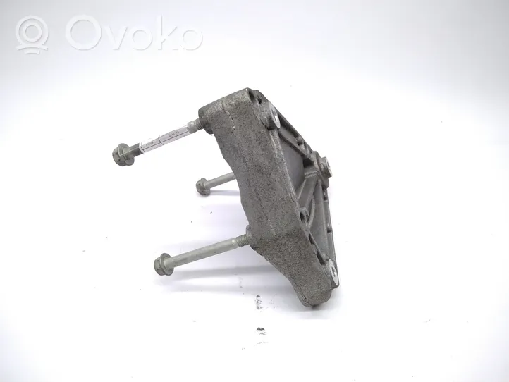 Opel Mokka X Engine mount bracket 