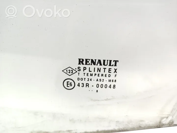 Renault Clio II Vetro del finestrino della portiera anteriore - quattro porte 