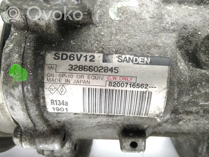 Renault Kangoo I Air conditioning (A/C) compressor (pump) 