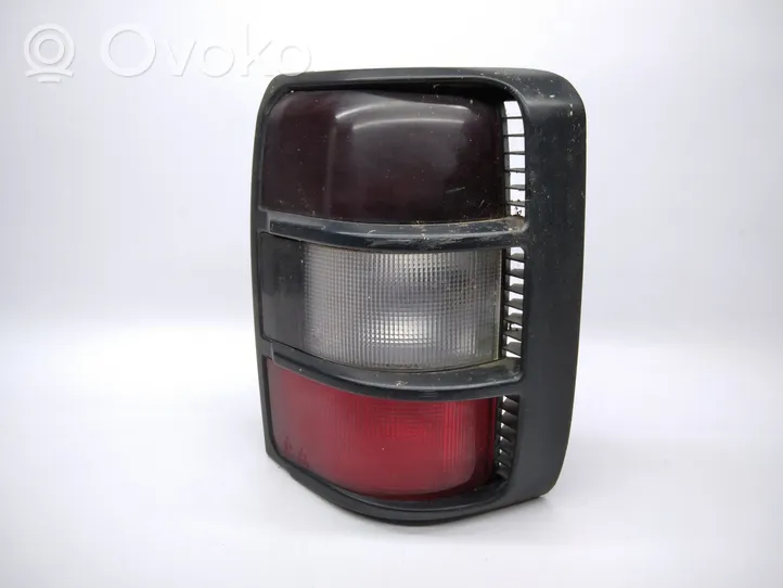 Mitsubishi Pajero Tailgate rear/tail lights 