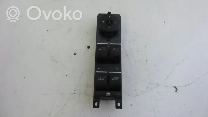 Ford Fiesta Electric window control switch 