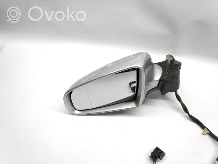 Audi A3 S3 8P Front door electric wing mirror 