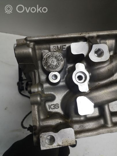 Volkswagen Golf VII Engine head 