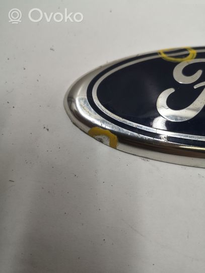 Ford Focus ST Mostrina con logo/emblema della casa automobilistica 