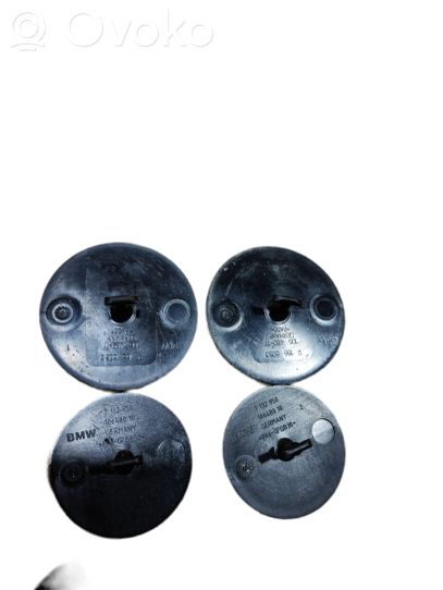 7132950 BMW 7 E65 E66 Floor mat clip fixing clamp, 18.00 € | RRR 