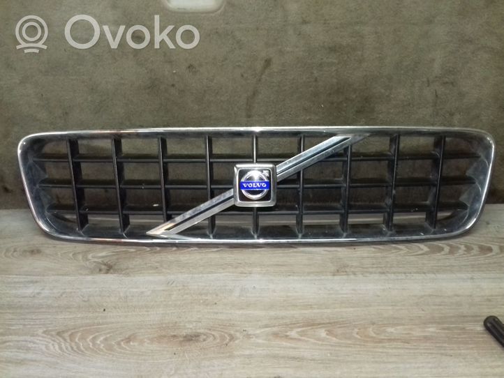 Volvo XC90 Atrapa chłodnicy / Grill 50091