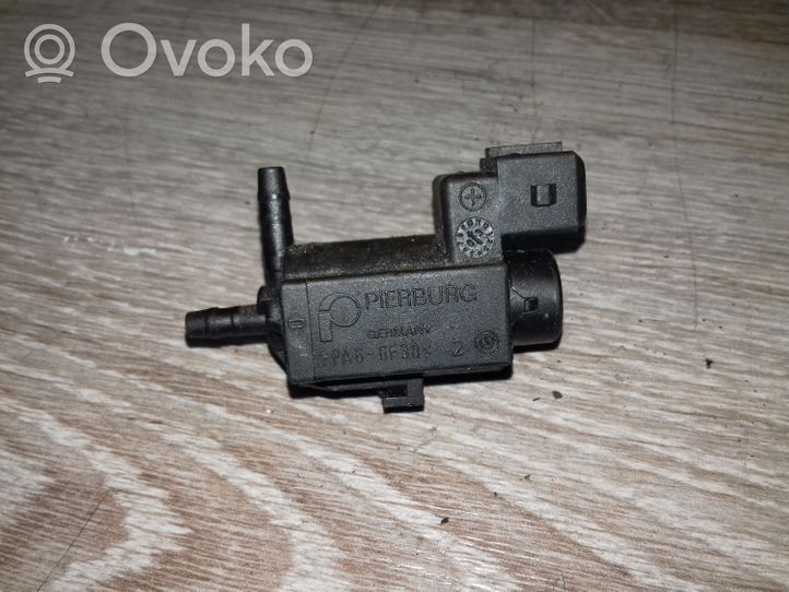 Volvo V70 Electrovanne Soupape de Sûreté / Dépression 72224010