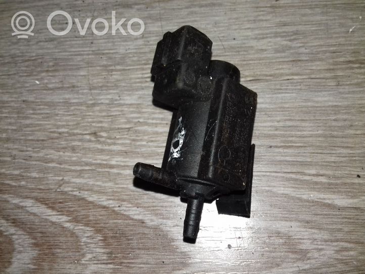 Volvo S60 Electrovanne Soupape de Sûreté / Dépression 72224010