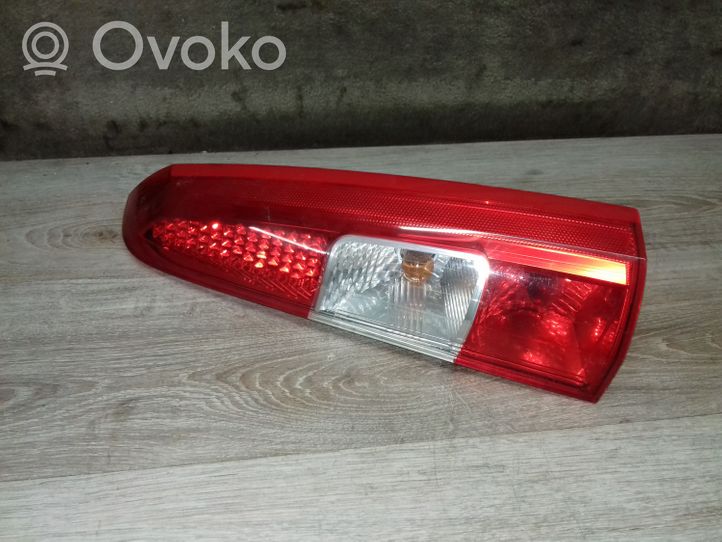 Volvo V70 Rear/tail lights 