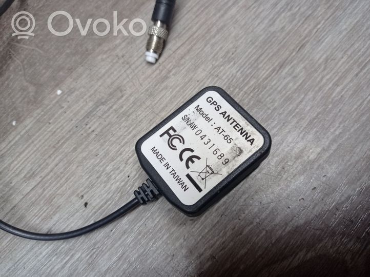 Volvo S60 Aerial GPS antenna AT65