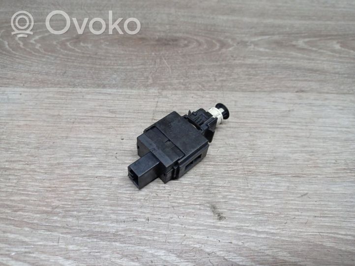 Volvo V70 Brake pedal sensor switch 