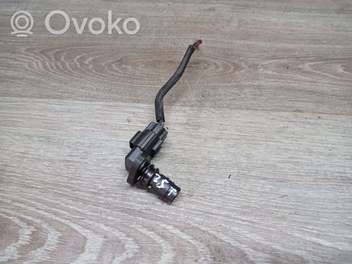 Volvo S60 Czujnik pozycji wału rozrządu 1090040712