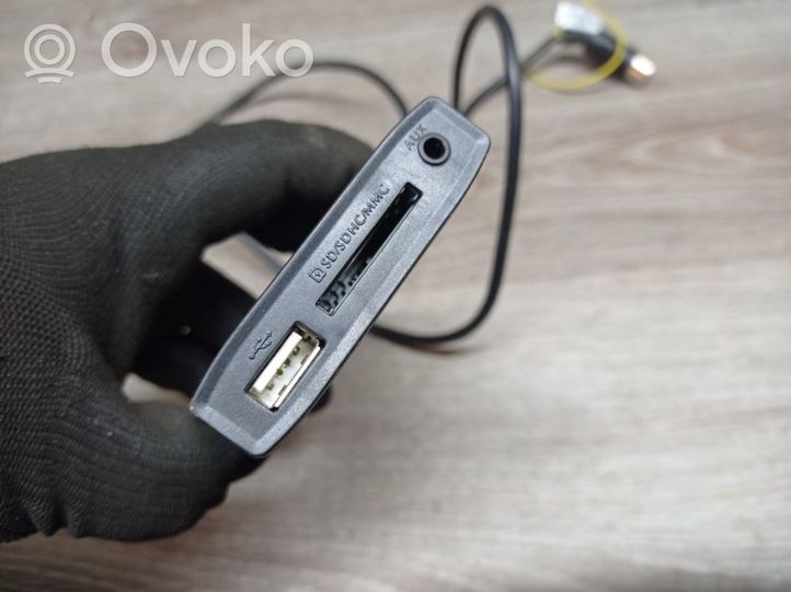 Volvo S60 Connecteur/prise USB 