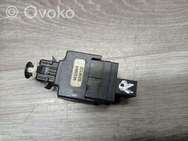 Volvo S80 Brake pedal sensor switch 