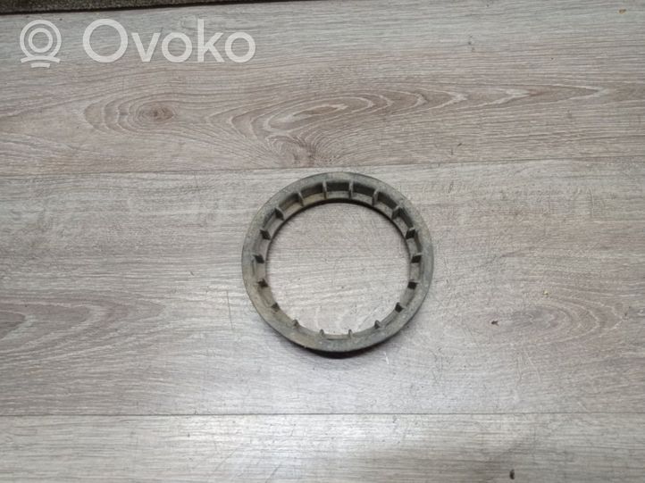 Volvo S60 Anello/dado di bloccaggio della vite della pompa del carburante nel serbatoio 