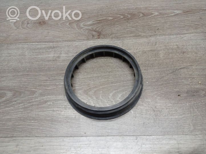 Volvo S60 Bague de verrouillage pour réservoir de carburant 