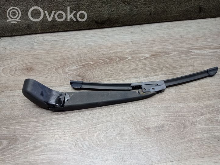 Volvo V50 Takalasinpyyhkimen sulka 