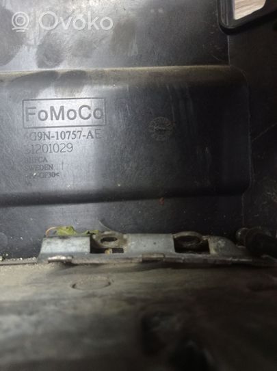 Volvo V70 Battery box tray 