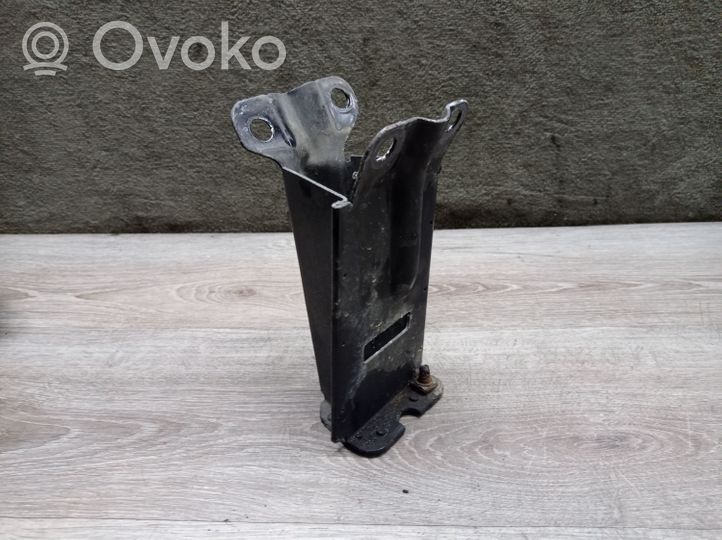 Volvo S80 Staffa del pannello di supporto del radiatore 