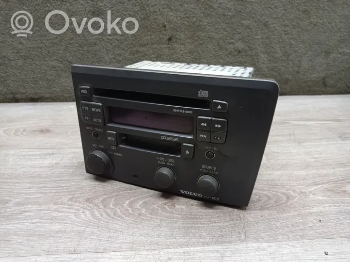 Volvo V70 Radio/CD/DVD/GPS head unit 
