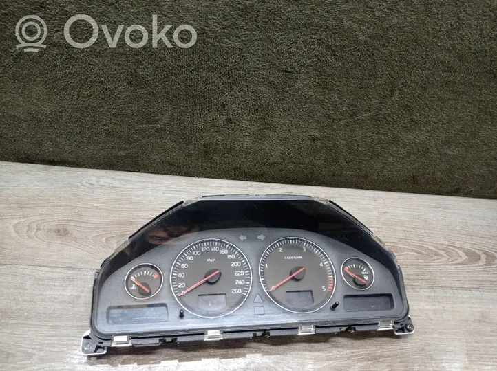 Volvo V70 Compteur de vitesse tableau de bord 