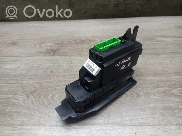 Volvo S60 Electric window control switch 