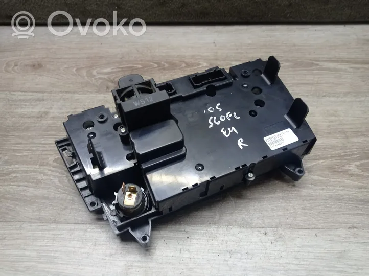 Volvo S60 Climate control unit SN77178397