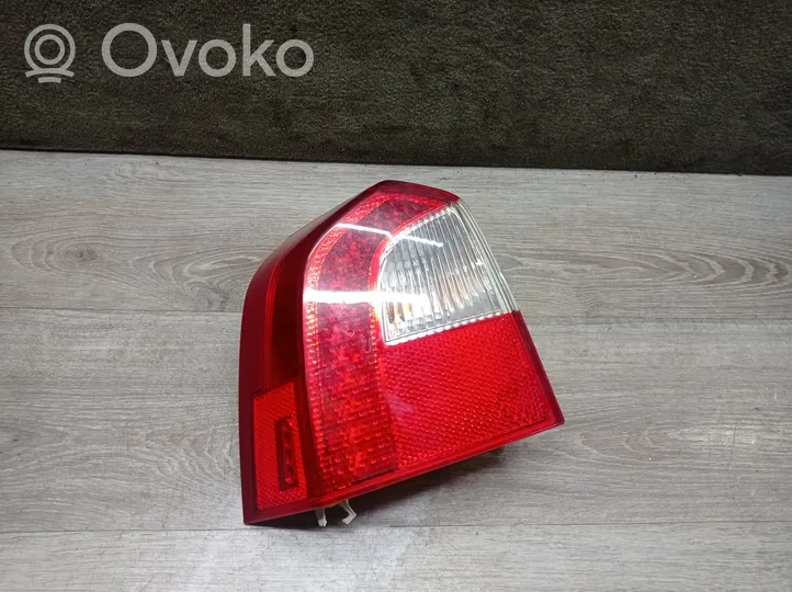 Volvo XC70 Lampa tylna 