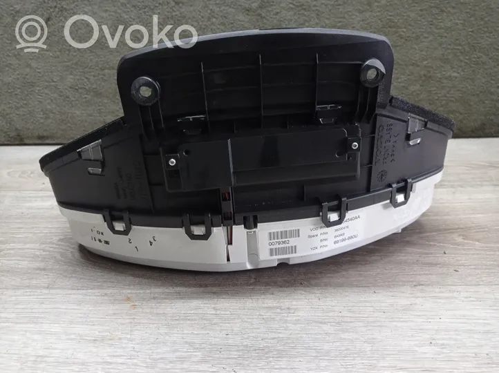 Volvo XC70 Speedometer (instrument cluster) 