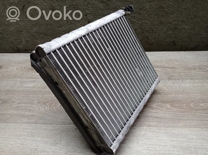 Volvo XC70 Air conditioning (A/C) radiator (interior) 