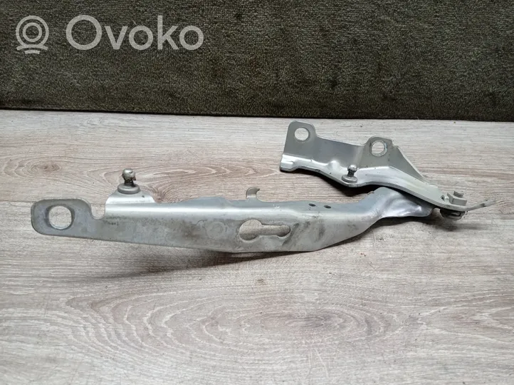 Volvo XC70 Engine bonnet/hood hinges 