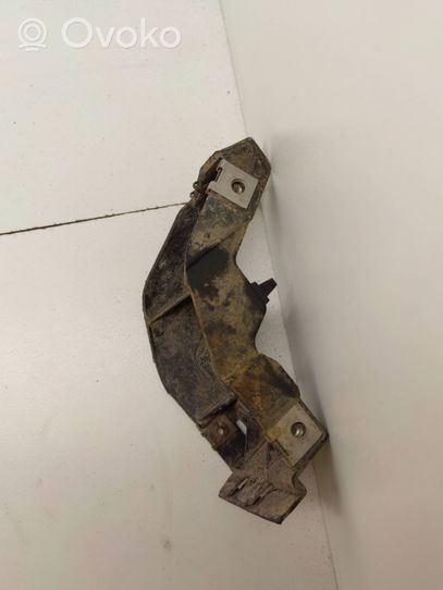 Audi A4 S4 B7 8E 8H Supporto di montaggio del parafango 8E0853921D