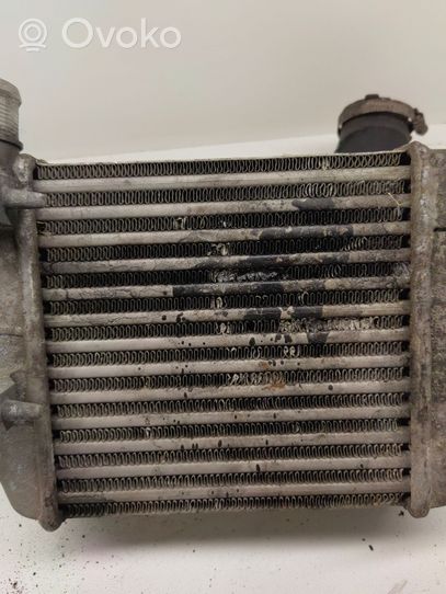 Audi A6 S6 C6 4F Chłodnica powietrza doładowującego / Intercooler 4F0145805M