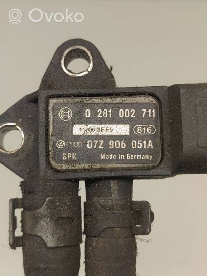 Audi A4 S4 B7 8E 8H Exhaust gas pressure sensor 07Z906051A